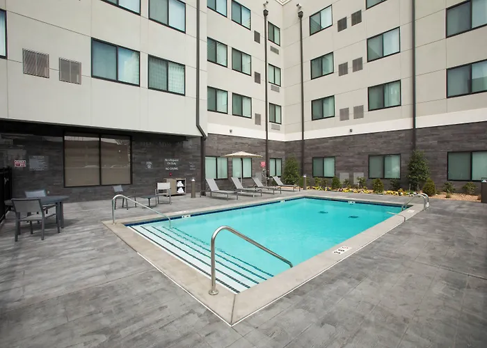 By Marriott Downtown 3* Tulsa