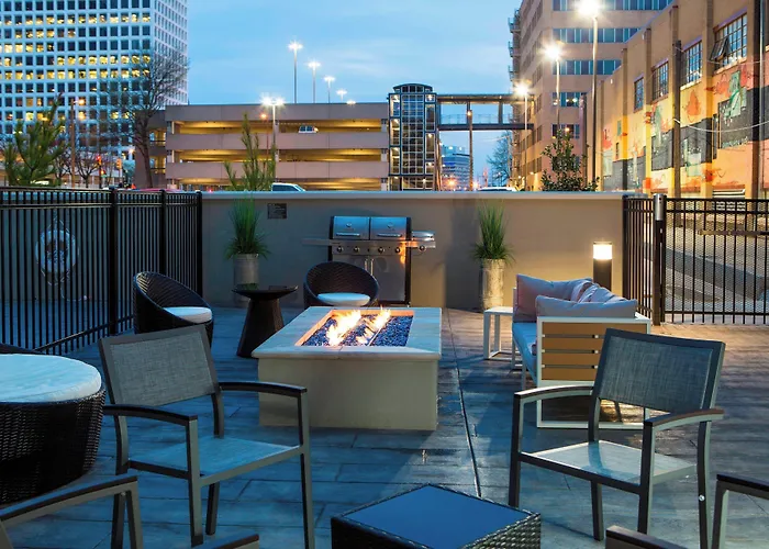 By Marriott Downtown Hotel 3*