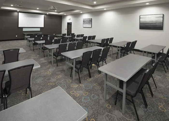 By Marriott Downtown 3* Tulsa