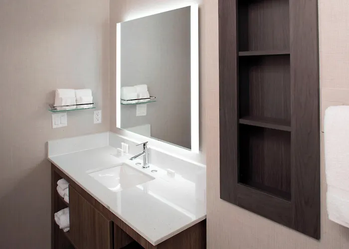 By Marriott Downtown Hotel 3*